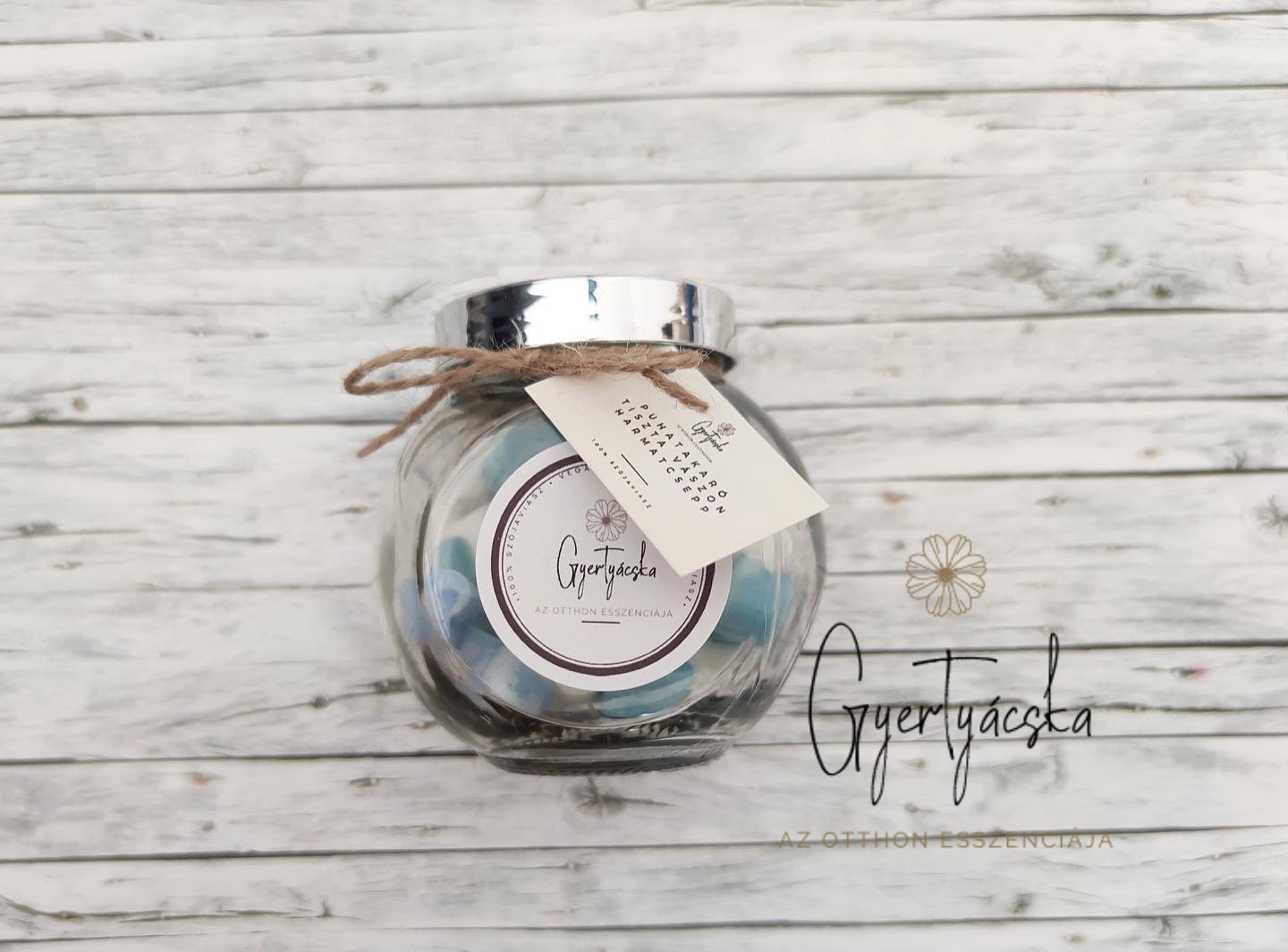 Csavaros üveges illatviasz szivecskék